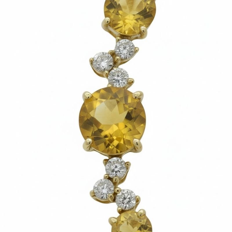 Brinco Citrino e Brilhante